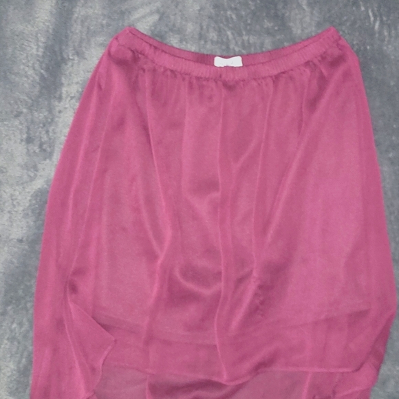 Double-Layer Dark Magenta Skirt - Picture 1 of 4